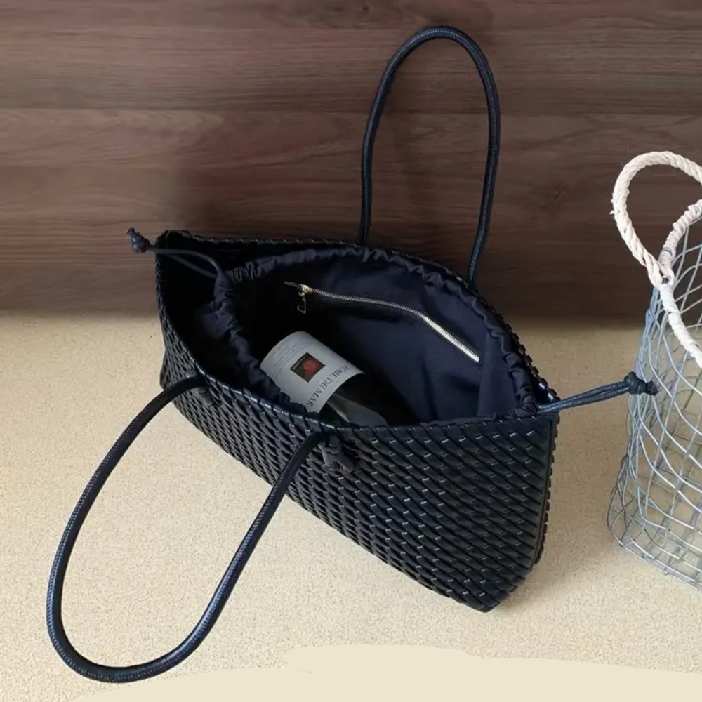 *New* Black Woven East-West Style Shoulder Tote HandBag Work Travel Going Out - Picture 4 of 7